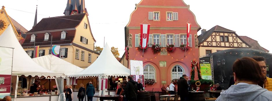 Impressionen vom „Fest des jungen Weines“ - Eröffnung und Krönung in Gau Algesheim