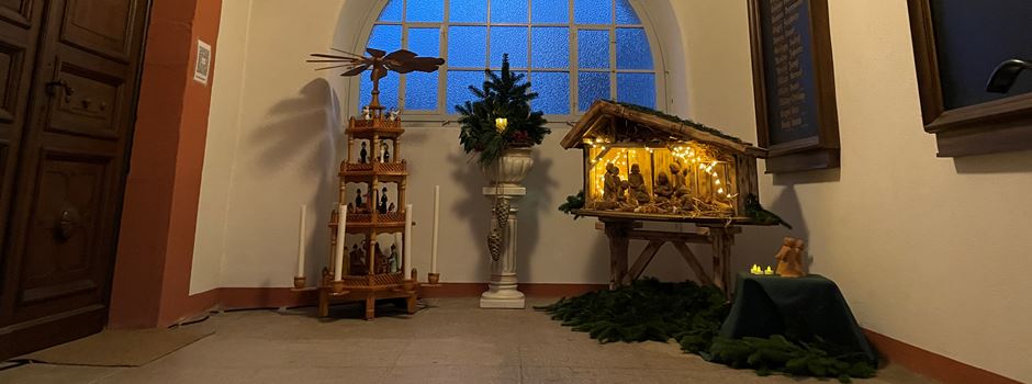 An der Grolsheimer Kirche weihnachtet es sehr ...