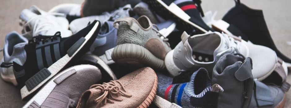 Kolpingfamilie Mondorf sammelt gebrauchte Schuhe und ausgediente Handys
