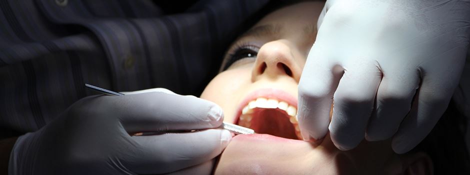 Was ihr gegen eure Angst vor dem Zahnarztbesuch machen könnt