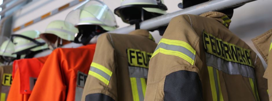 Dachstuhl eines Einfamilienhauses in Flammen – rund 75.000 Euro Schaden