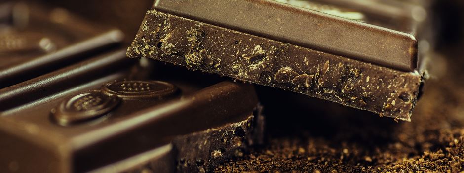 Diebe stehlen acht Tonnen Schokolade samt Sattelauflieger