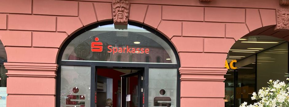 Diese Sparkassen-Filialen und Geldautomaten schließen in Mainz