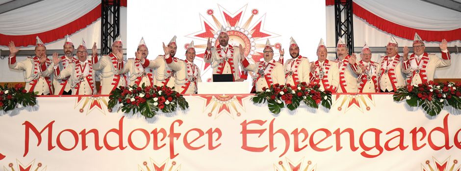 Prunksitzung der 1. Mondorfer Ehrengarde: 670 Närrinnen und Narren feierten im Festzelt