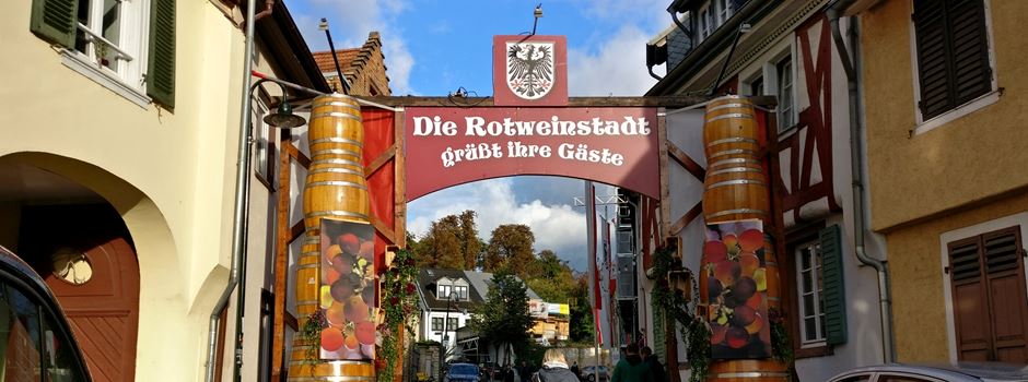 Einsätze beim Ingelheimer Rotweinfest: Mann (23) bewusstlos geschlagen