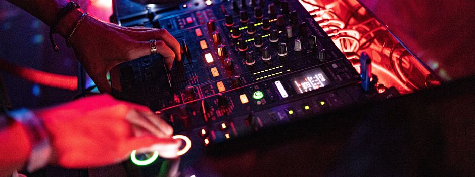 Augsburger Clubs streamen DJ-Sets live zu Dir nach Hause