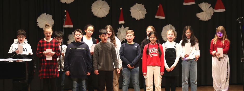 Mondorfer Realschule: Evergreens und weihnachtliches Liedgut beim Musikabend