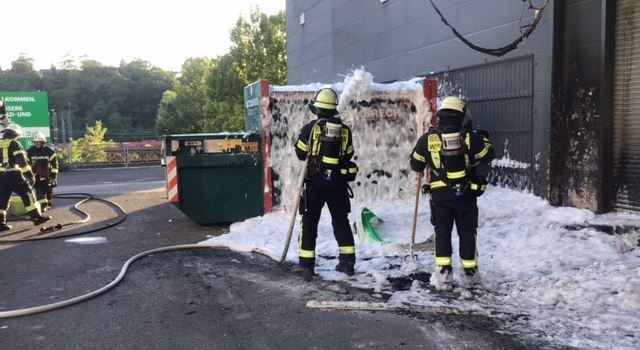 Brand in Mainzer Straße: Feuerwehr kann Schlimmeres verhindern