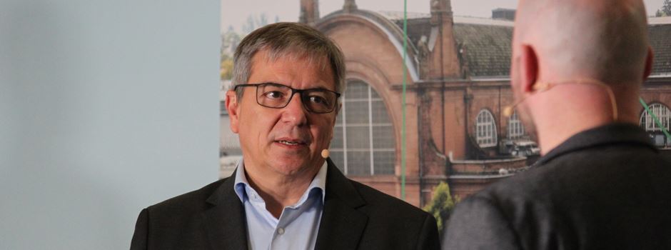 Wiesbadener Oberbürgermeister fordert schnelle Nachfolge für 9-Euro-Ticket