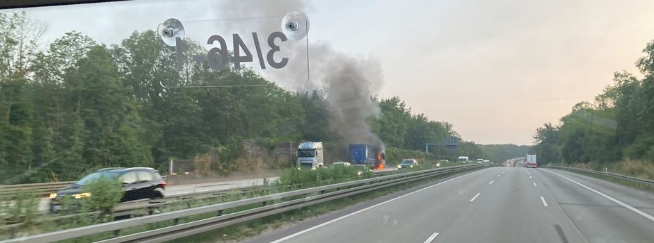 Lkw brennt auf A3 bei Wiesbaden
