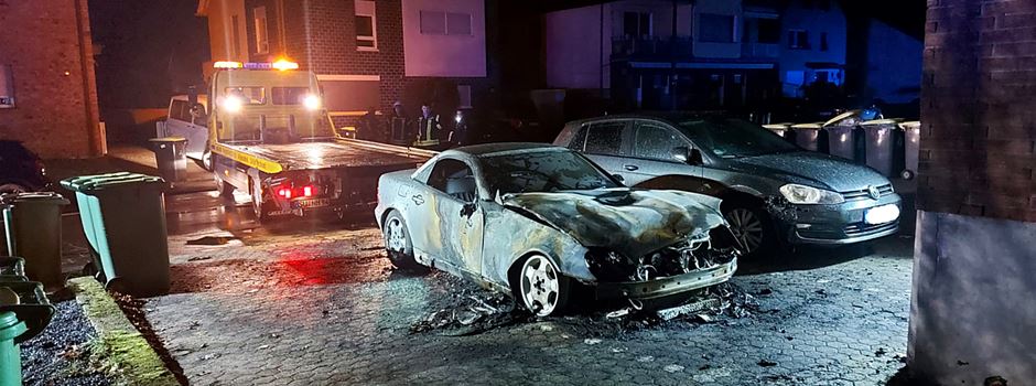Brand in Mondorf: Mercedes-PKW ging in Flammen auf