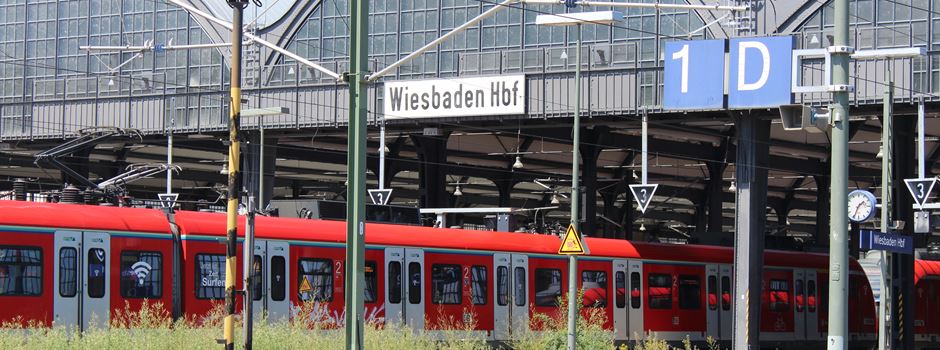 Gepäck-Posse am Wiesbadener Hauptbahnhof