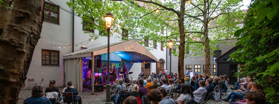 Stadtsommer: Das Kulturprogramm im Brunnenhof startet