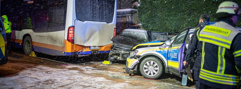 Nach Verfolgungsjagd durch Wiesbaden: Schwerer Unfall mit Polizeiautos und Bus