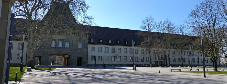 Junge Frauen verjagen Exhibitionisten vor Mainzer Uni-Campus
