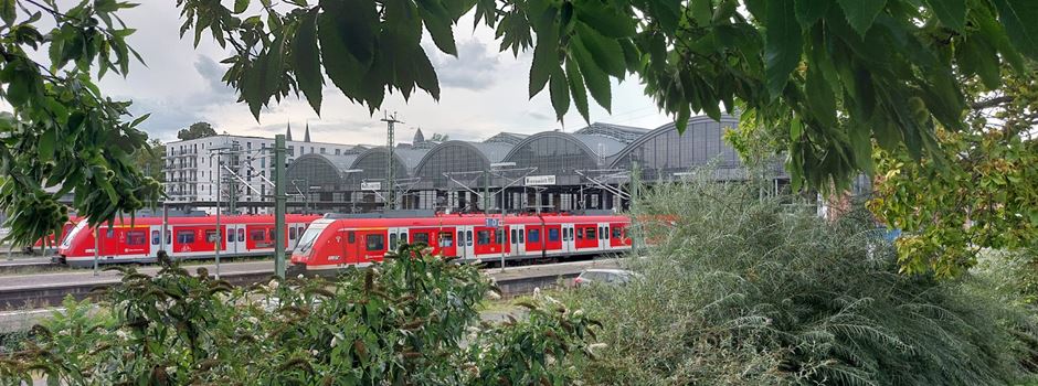 Randalierer schlägt Polizisten und sorgt für Bahn-Chaos in Wiesbaden