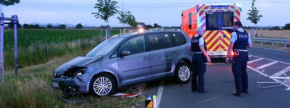 Schwerer Verkehrsunfall in Niederkassel-Rheidt
