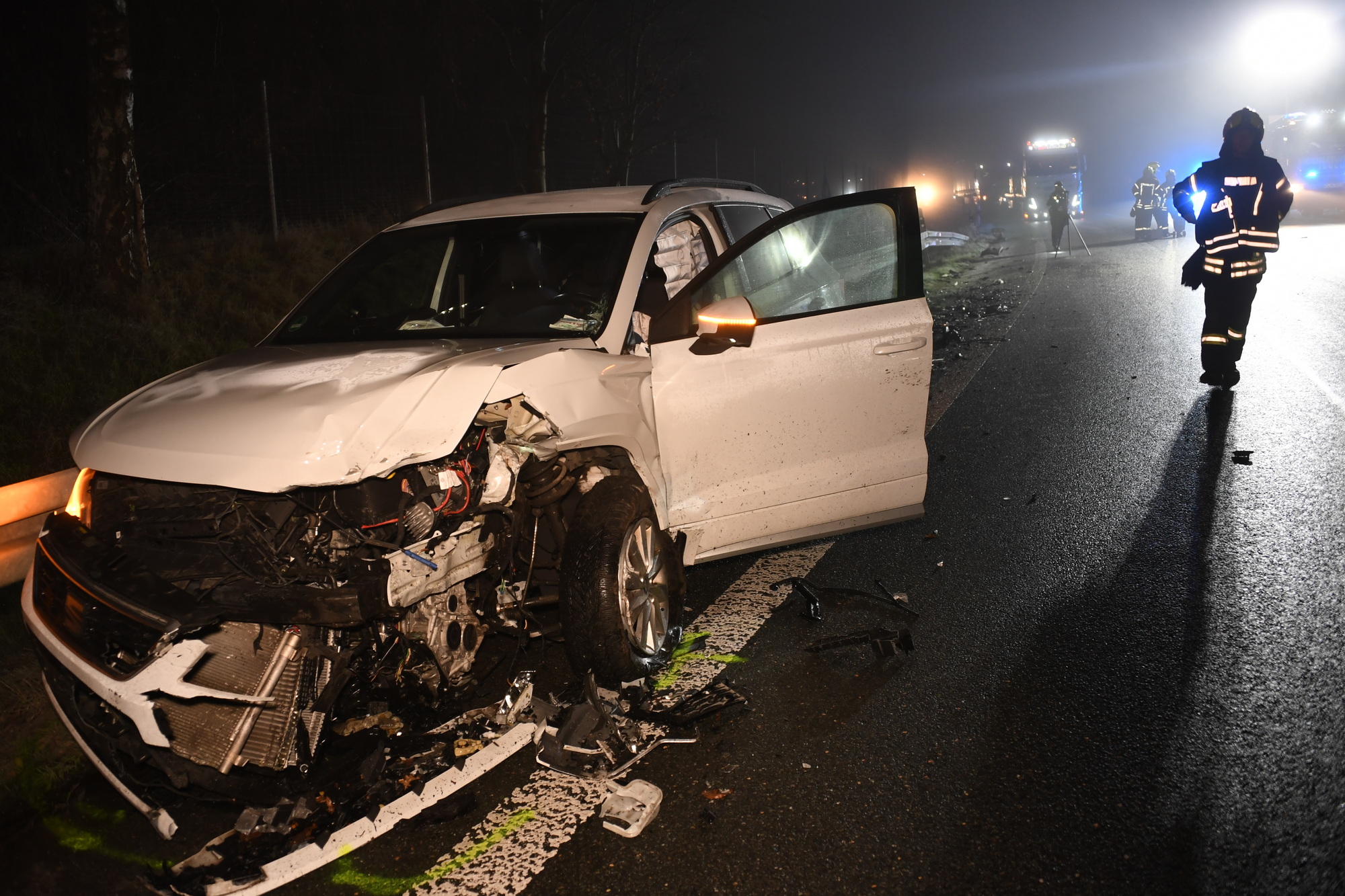 Drei Schwerverletzte Bei Unfall Auf B64 Wegen Glätte