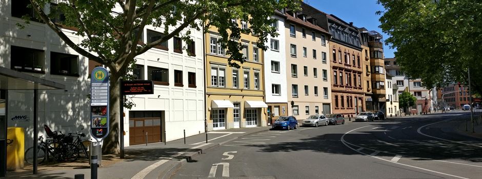 Mann (33) erleidet Krampfanfall nach Unfall in Mainzer Altstadt