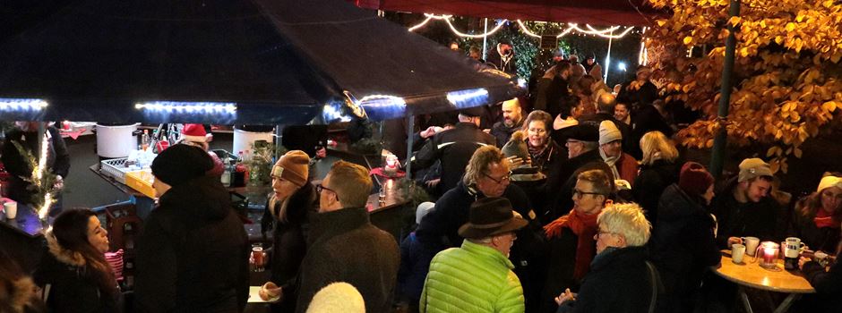 15. Uckendorfer Adventsmarkt: Glühwein, Live-Musik, Stockbrot und ein Nikolaus