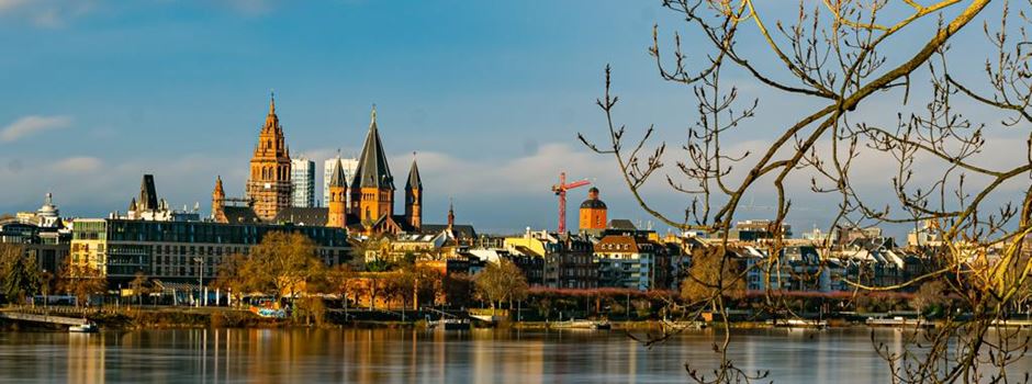 Großer Festumzug zum Rheinland-Pfalz-Tag in Mainz