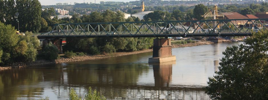 Kostheimer Mainbrücke wird am Wochenende vollgesperrt