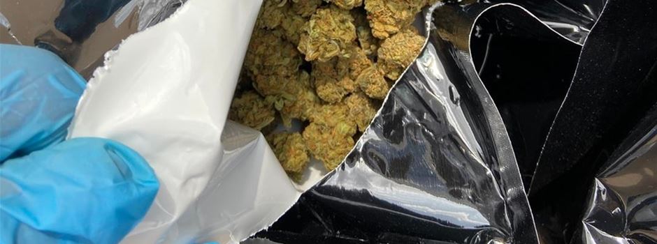 Polizei stellt mehrere Kilogramm Drogen auf A61 sicher